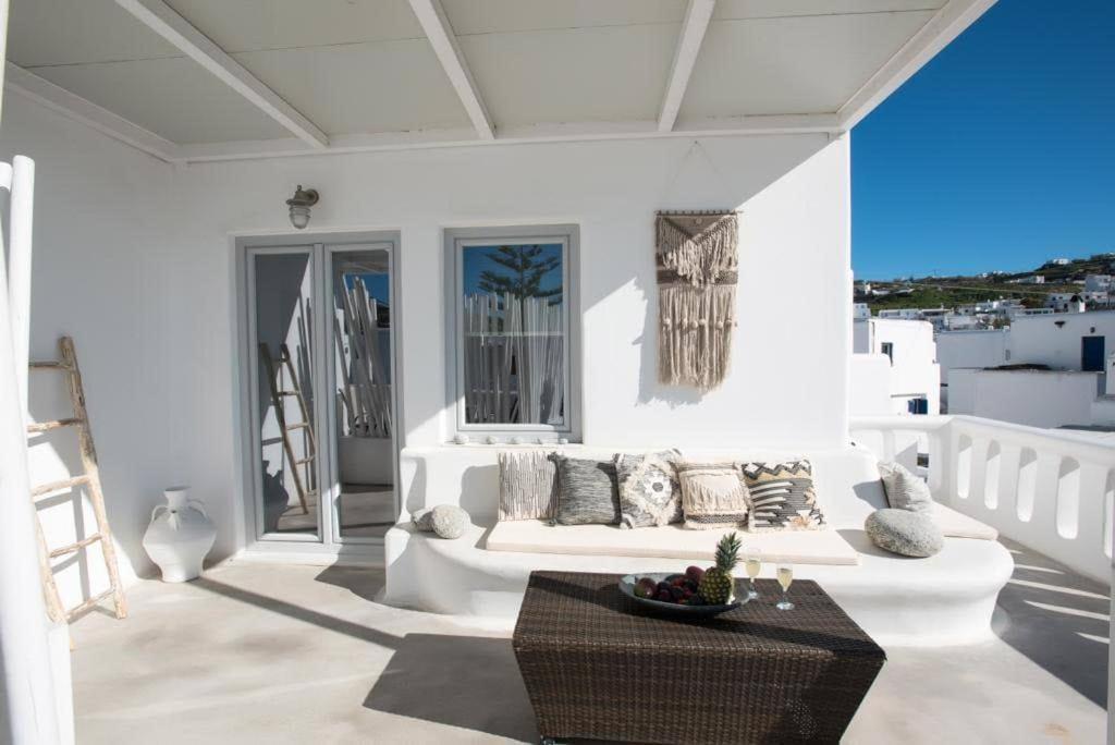 Jonaz Suites Mykonos Town Esterno foto