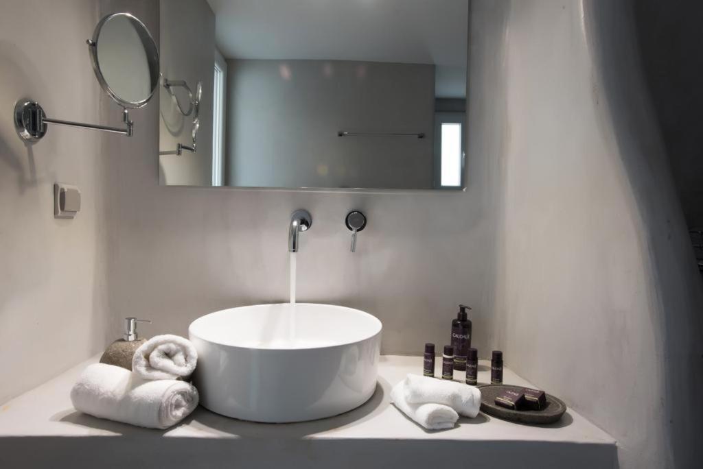Jonaz Suites Mykonos Town Esterno foto